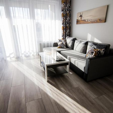Apartamenty Bema Od Wroclawapartament-Pl Exteriör bild